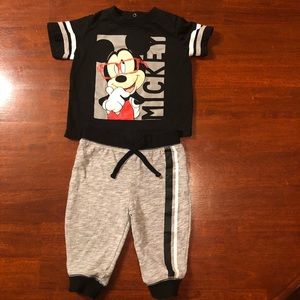 3 Months Matching Disney Mickey Mouse Outfit